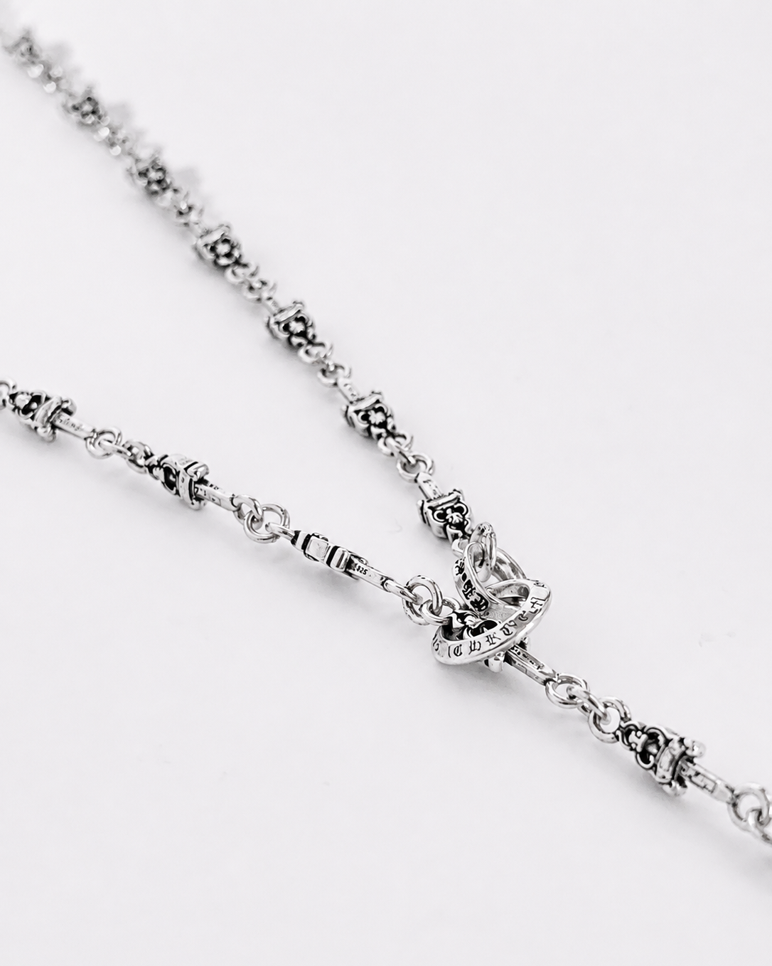 CH SOVEREIGN DAGGER LONG NECKLACE