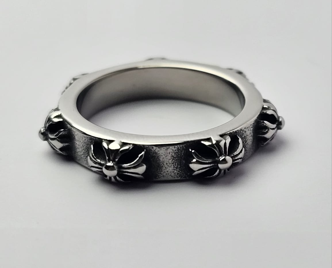 CH Petal Ring