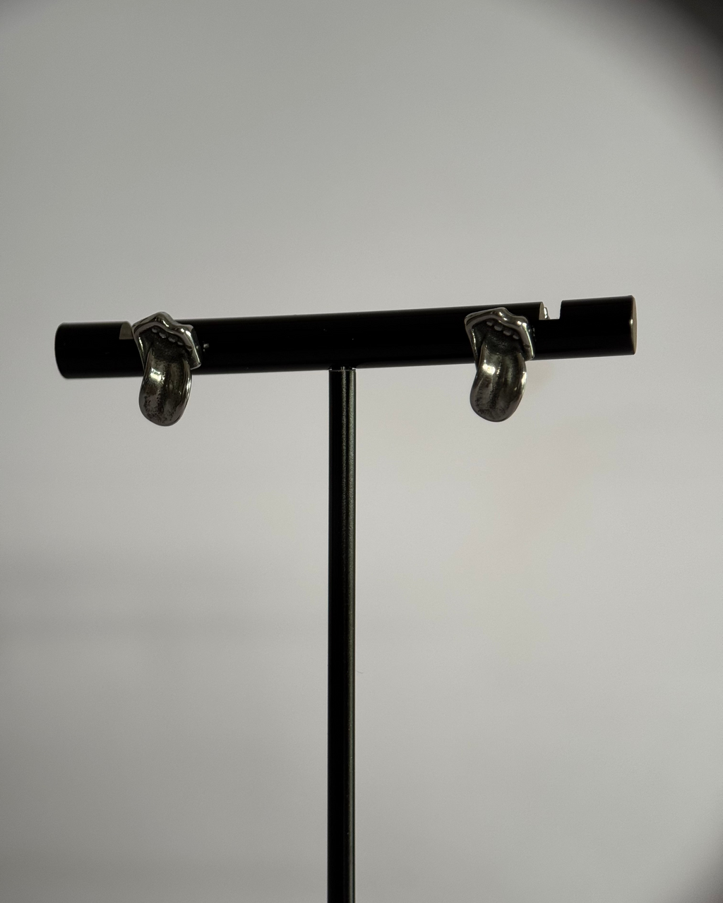 ROLLING EARRING