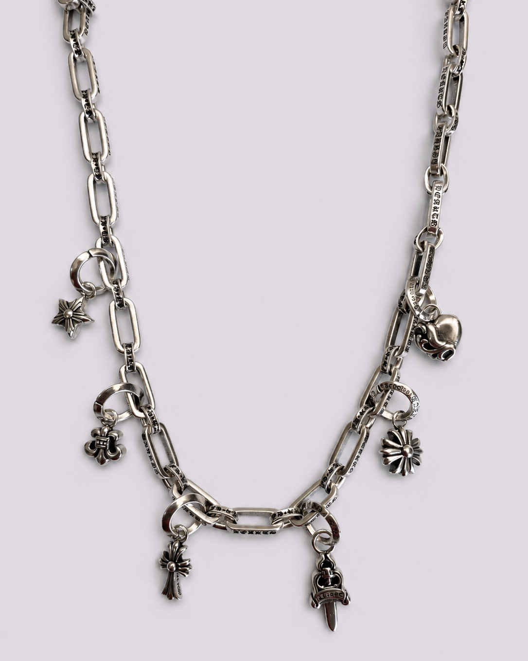 CH NOCTIS RELIC CHARM