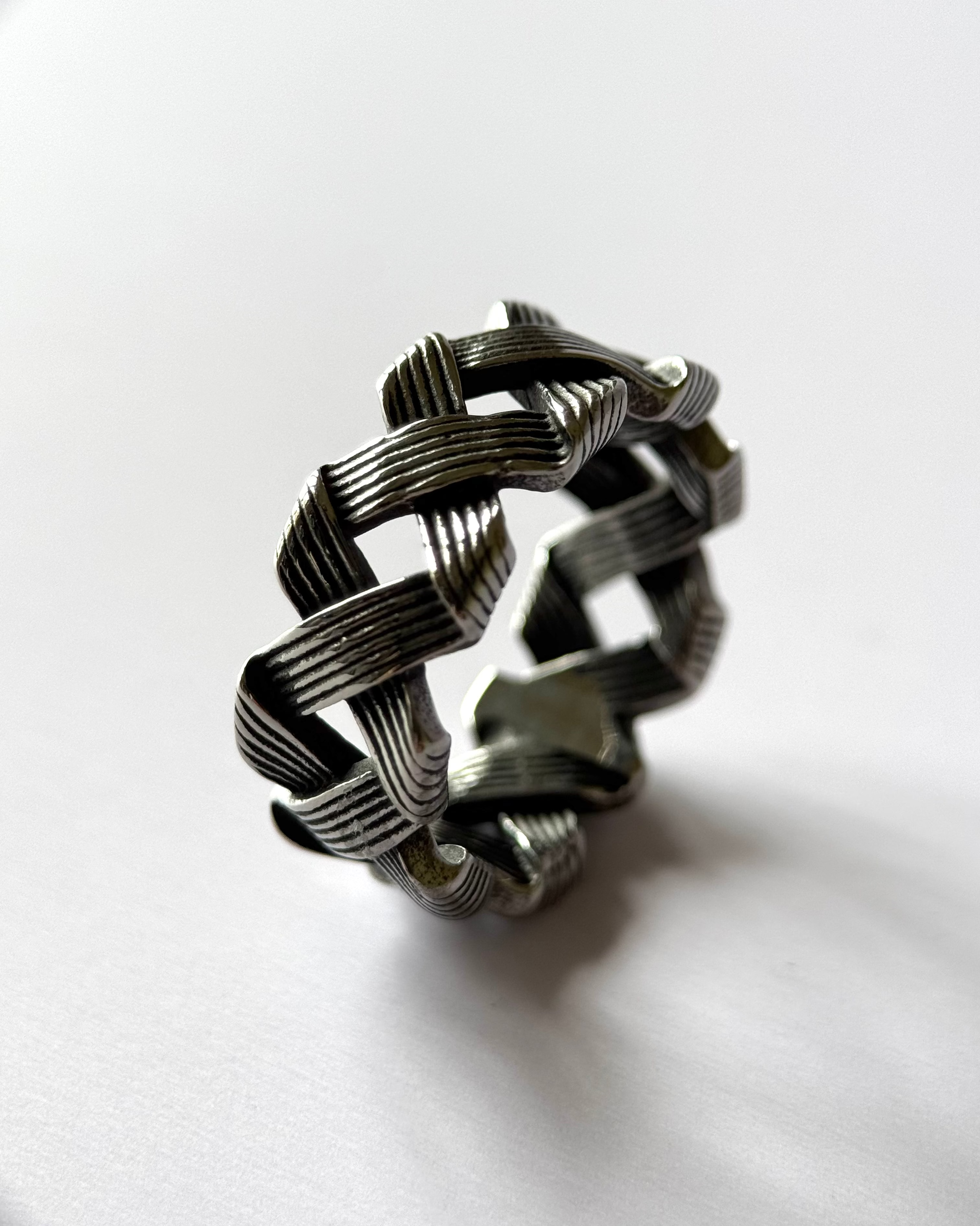 Nexus Weave