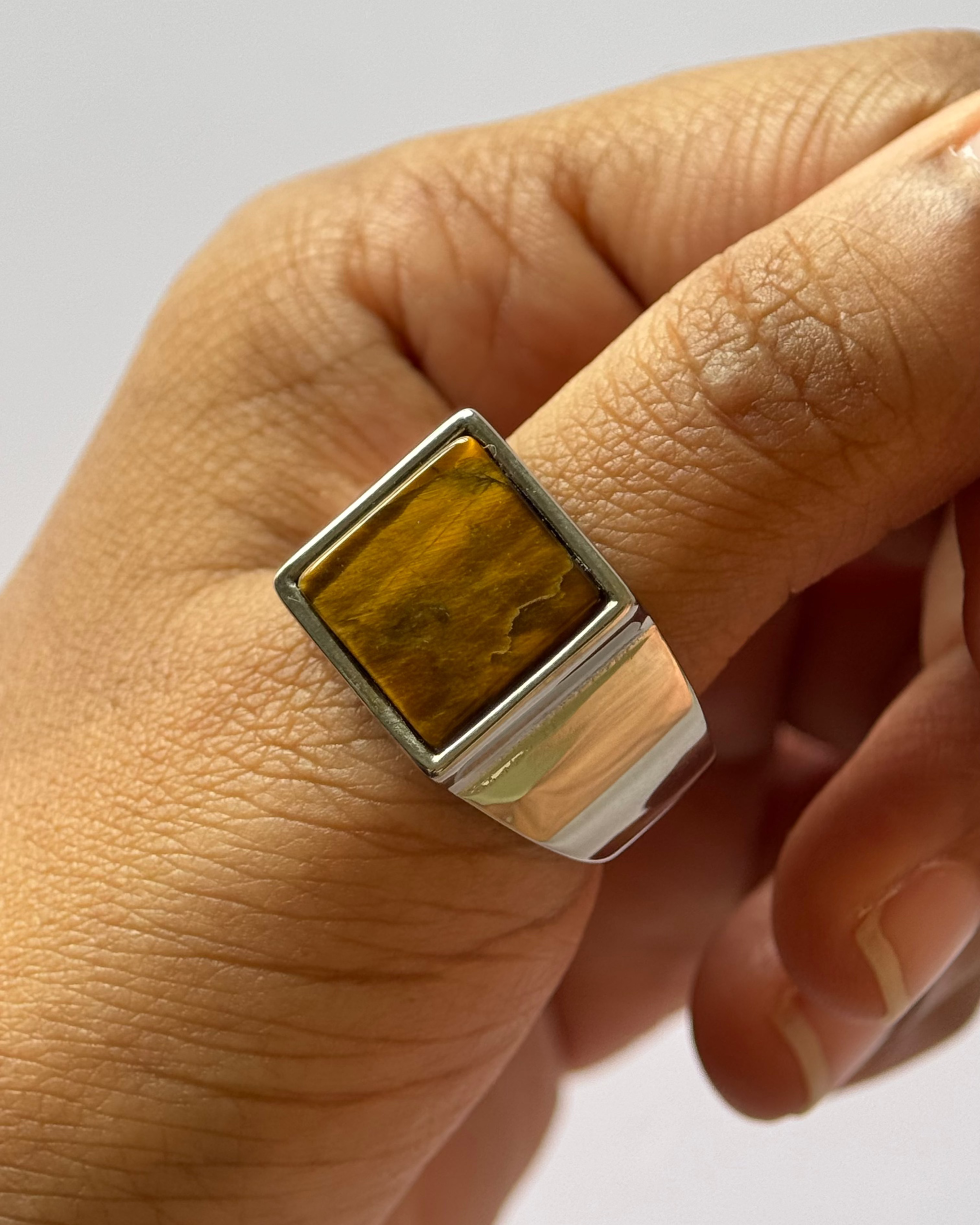 Tiger Eye Signet