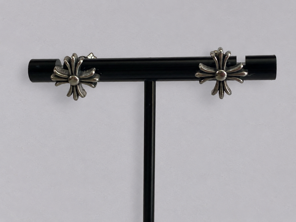 GOTH BLOOM EARRING